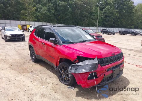 2023 Jeep Compass Altitude 4X4 from USA, damaged, VIN 3C4NJDBN2PT534472